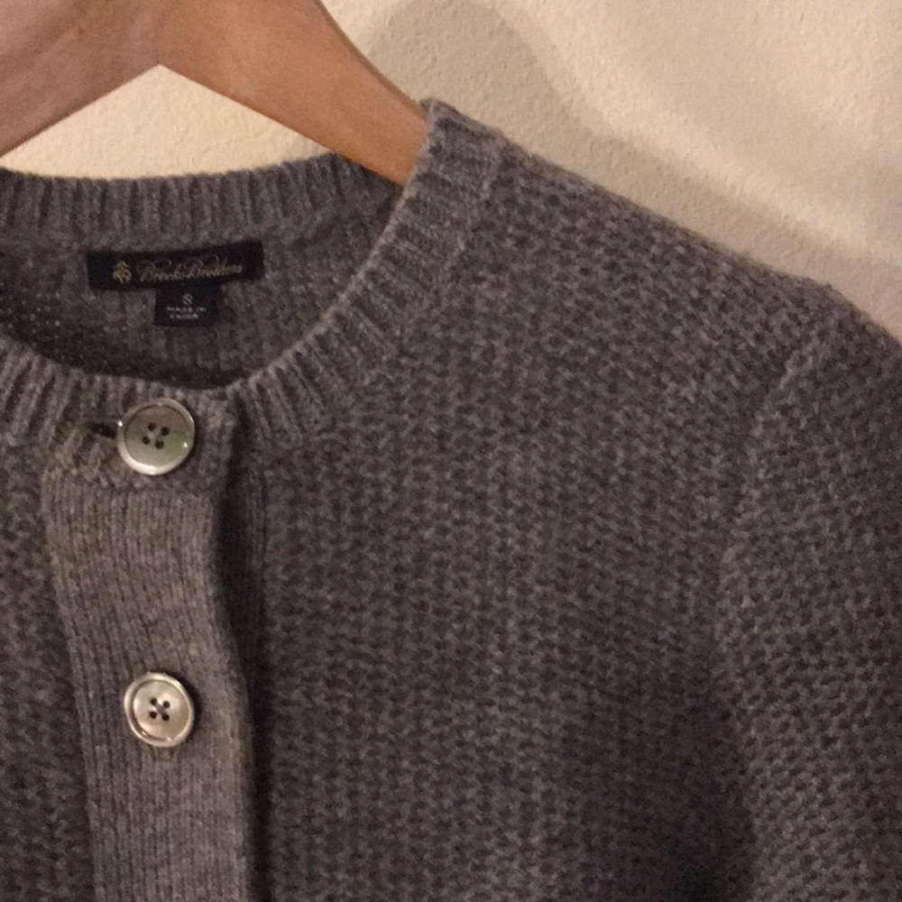 Gray Cardigan - Picture 2 of 3